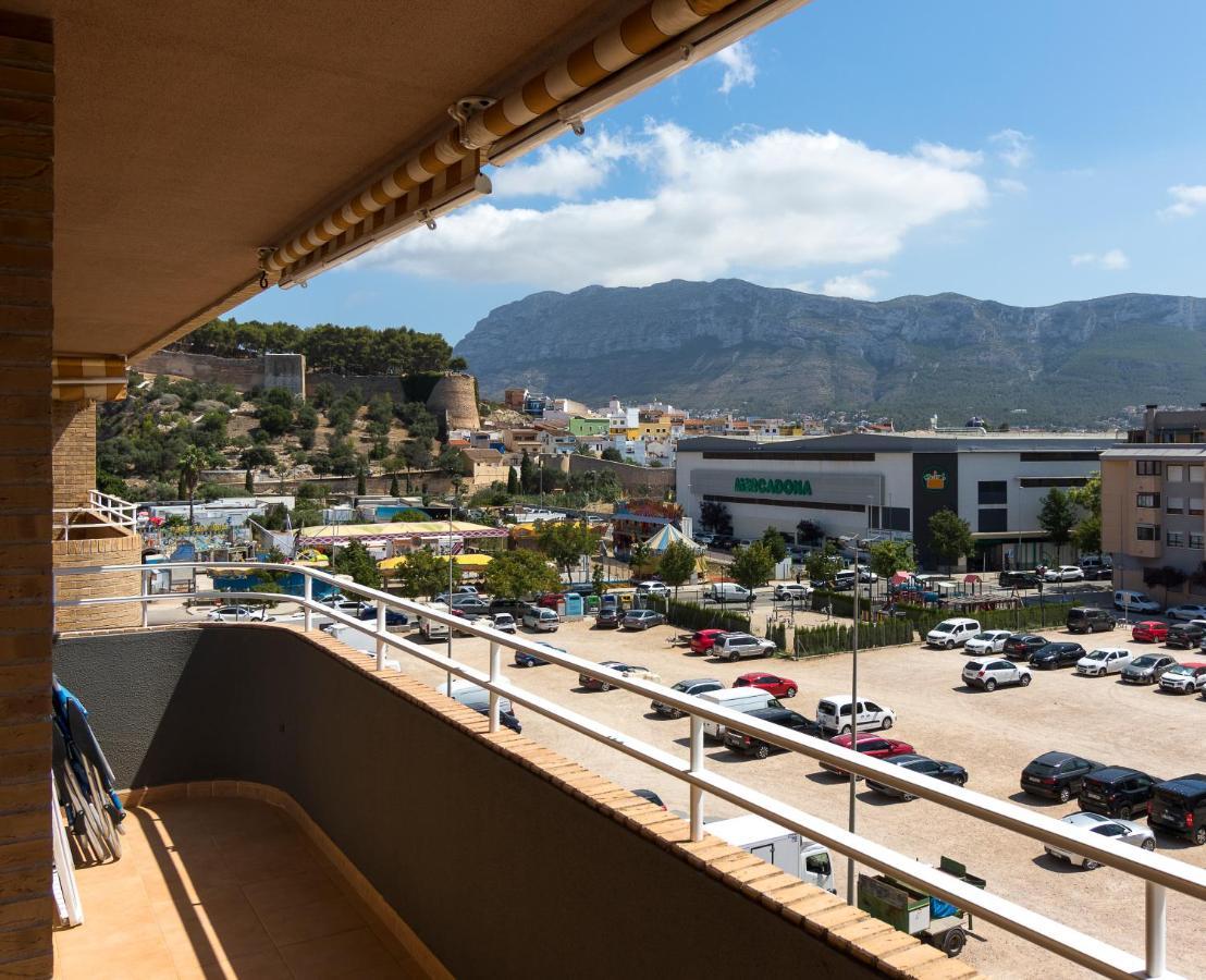 Beach Paradise Flat In Denia Centre W/ Large Pool Extérieur photo
